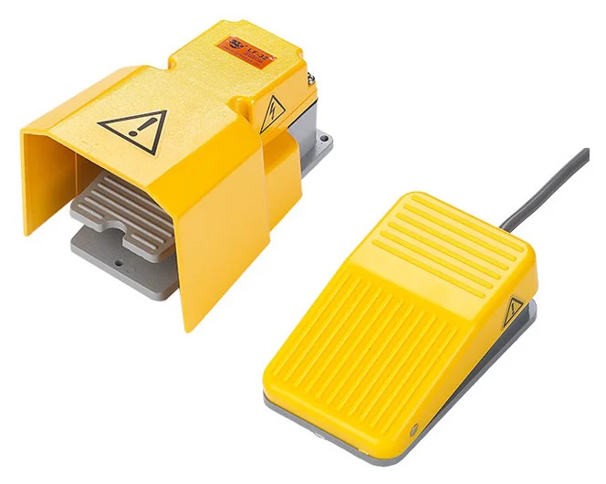 FOOT SWITCH